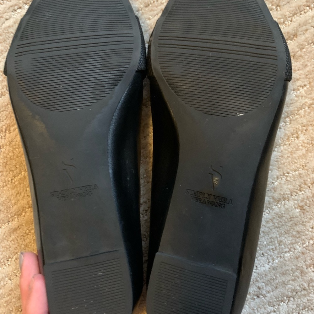 Vera Wang black flats - Picture 6 of 7